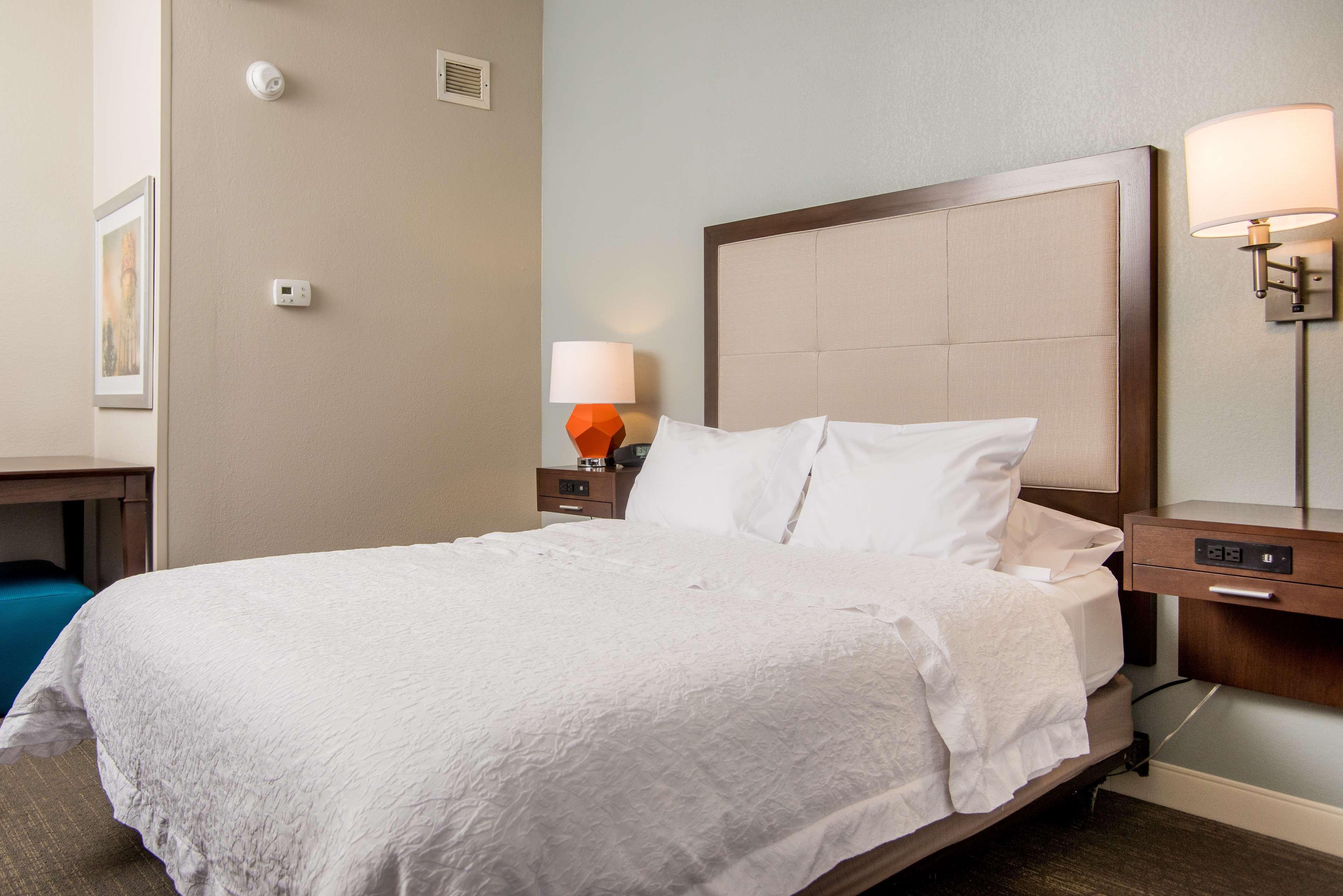 Hampton Inn Joplin Zewnętrze zdjęcie