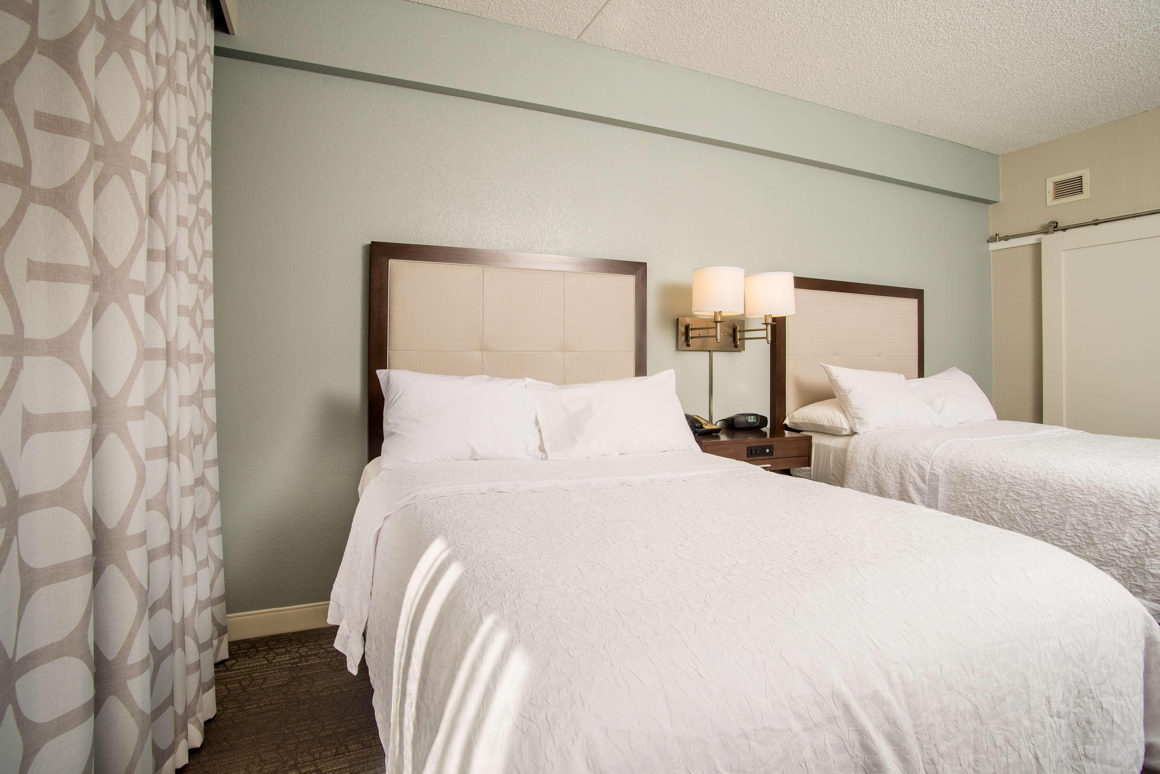 Hampton Inn Joplin Zewnętrze zdjęcie