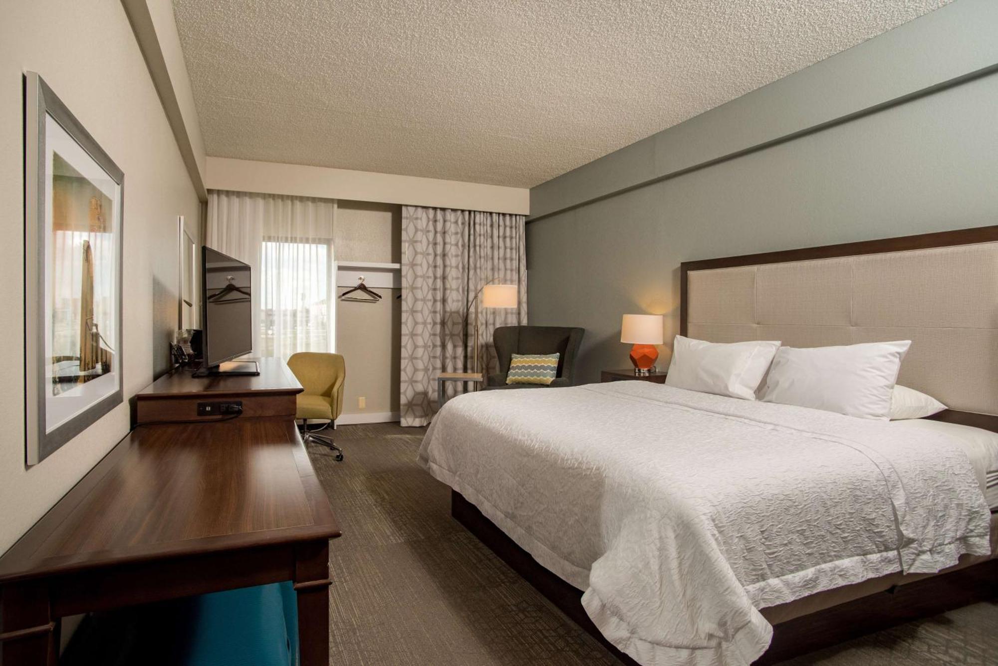Hampton Inn Joplin Zewnętrze zdjęcie