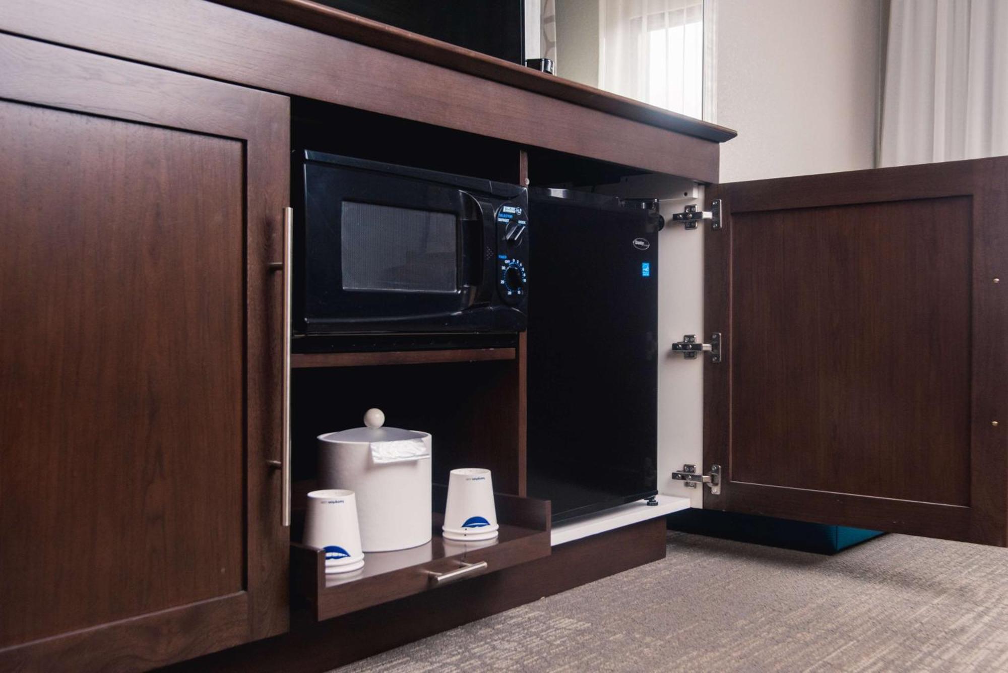 Hampton Inn Joplin Zewnętrze zdjęcie