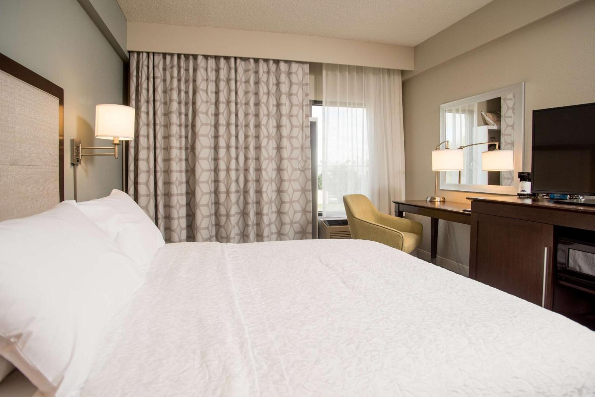 Hampton Inn Joplin Zewnętrze zdjęcie