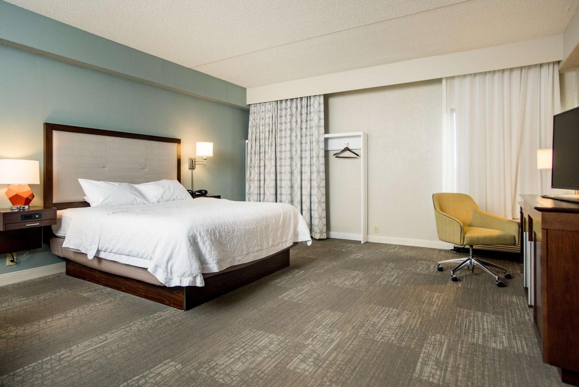 Hampton Inn Joplin Zewnętrze zdjęcie