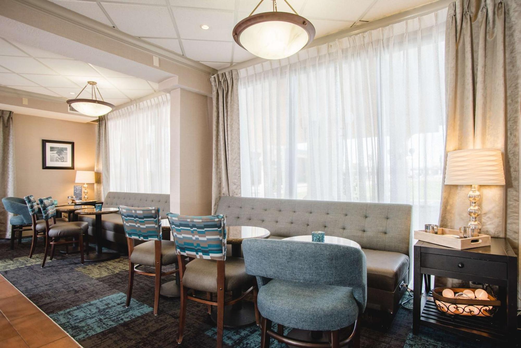 Hampton Inn Joplin Zewnętrze zdjęcie