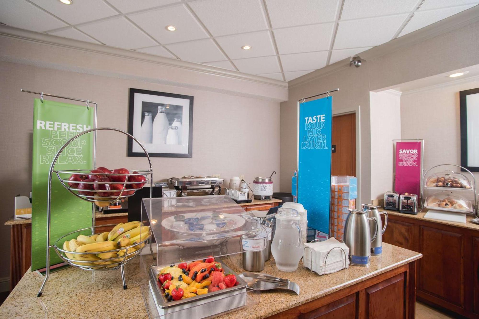 Hampton Inn Joplin Zewnętrze zdjęcie
