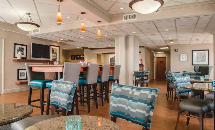 Hampton Inn Joplin Zewnętrze zdjęcie
